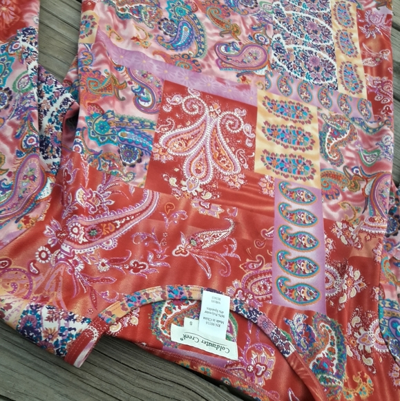 Long Sleeved Shirt Paisley Print Crew Neck Tshirt - Picture 4 of 13